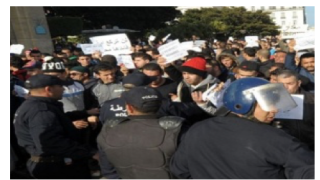 الولايات المتحدة الامريكية/ وزارة الخارجية: نحن نتابع الاحتجاجات في الجزائر