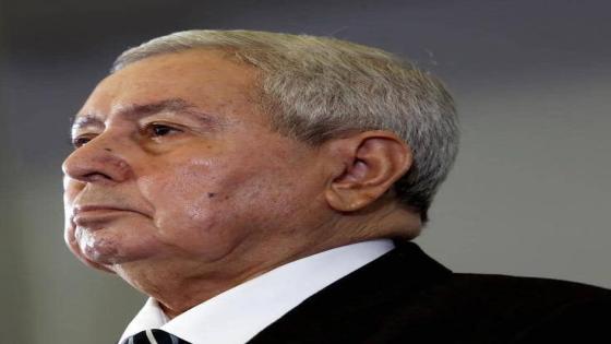 الجماهير تطالب باستقالته قبل بداية مهامه