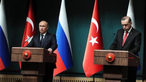 روسيا: اعادة العلاقة مع تركيا مرتبط بالتعويض عن إسقاط القاذفة التي اسقطت في سوريا.