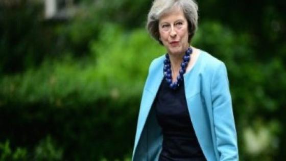 واشنطن: تيريزا ماي أول زعيم يلتقيه ترامب.