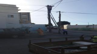 تطوان… إصلاح الإنارة العمومية مع افتقار أبسط شروط الوقاية من الأخطار بجماعة الزيتون