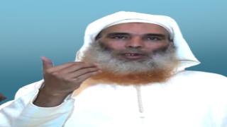 الشيخ التكفيري أبو النعيم يهدد و يعتدي لفظيا على الصحفي محمد التيجيني.